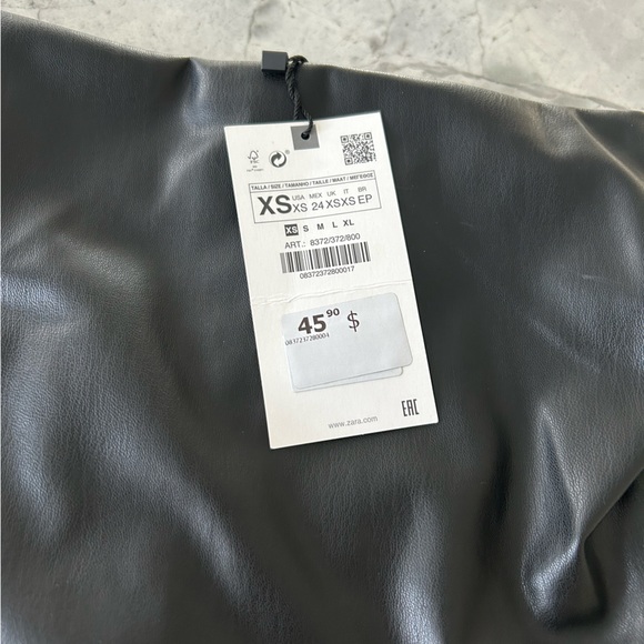 Zara Mini Skort 🖤 - Picture 4 of 5